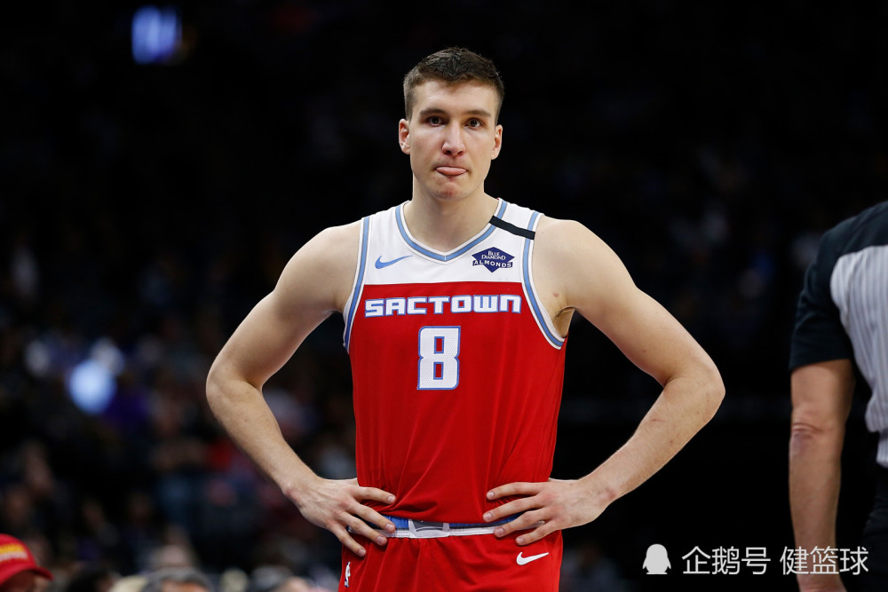 金年会共享体育平台-包含刚刚！萨克拉门托国王加时末段状态回暖布莱顿更衣室发声备战CBA季后赛，赛后上海海港调整名单以备欧联的词条